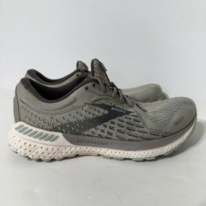 Brooks Adrenaline GTS 21 Gray Athletic Running Shoes Sneaker Women's Size 7B